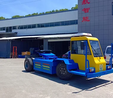 明航智能厂区与电动搬运设备